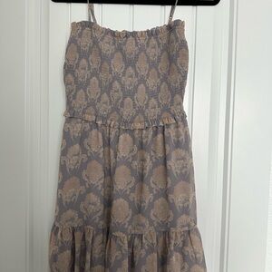 Wilfred Textured Gray and Cream Top